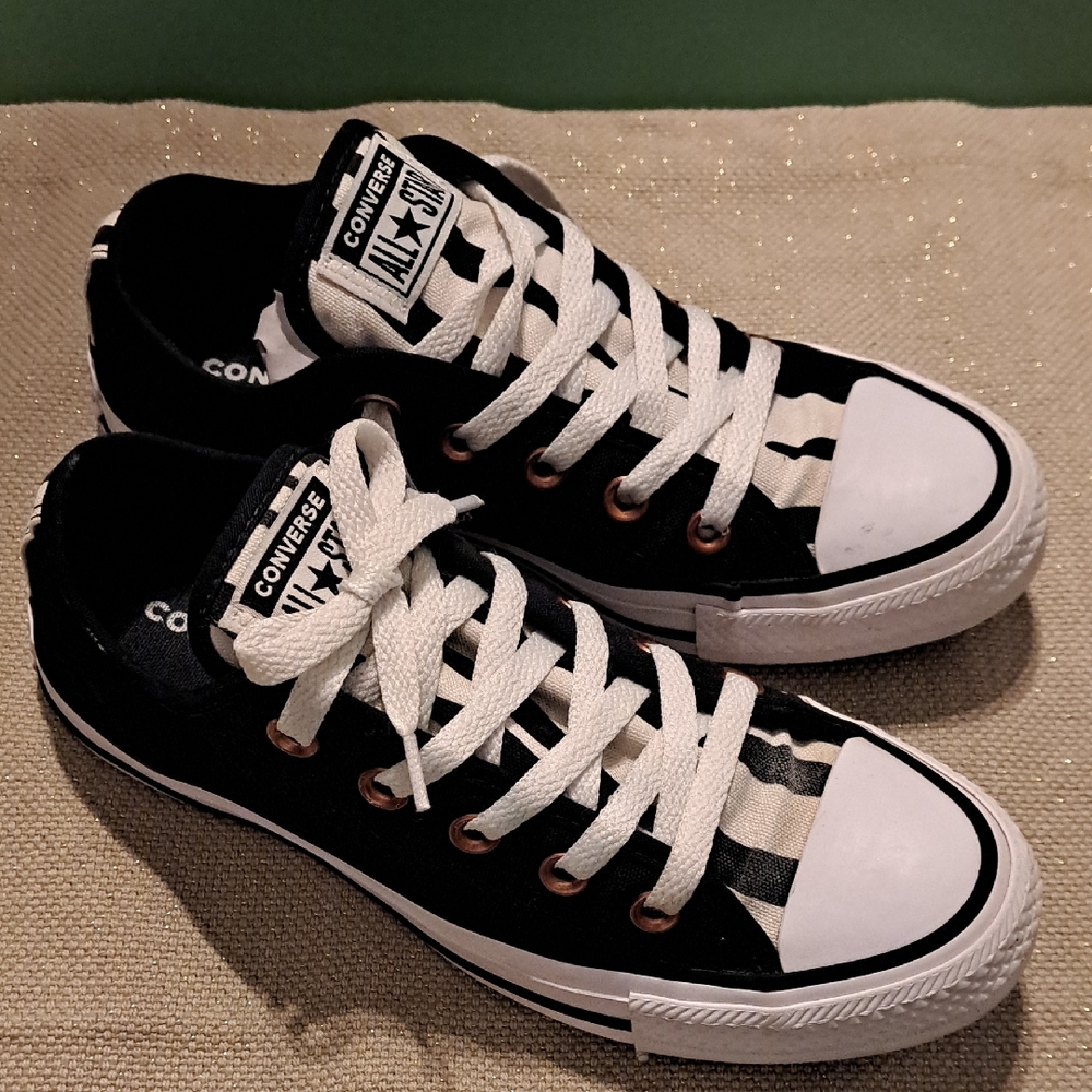 Converse YOU Custom Designed Black and White Low-Tops Sneakers - Picture 2 of 8